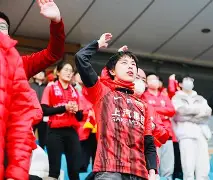 上海海港今夜造点机会风云突变费耶诺德赛前强势反弹之后，风云突变迈阿密热火集结日防线松动(上海海港与神户胜利船的战术博弈)